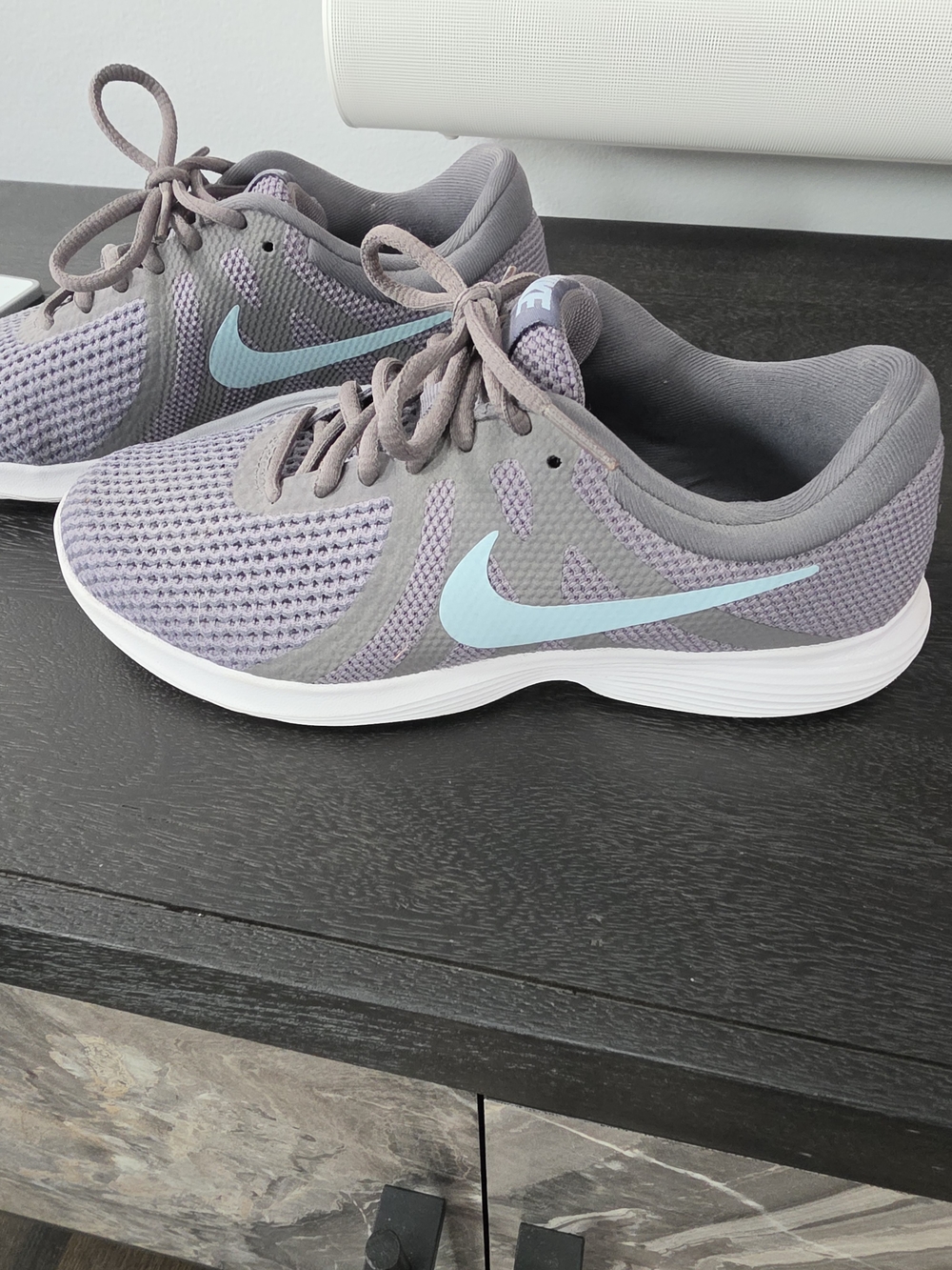 Nike Women’s Gray & Light Blue Training Sneakers